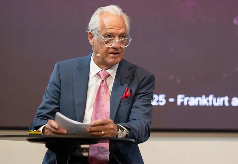 Markus Elsässer auf der World of Value Bühne